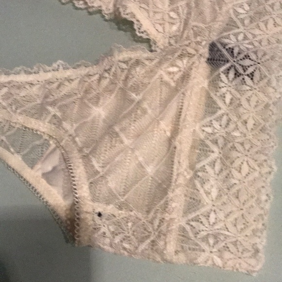 Lace New Bra or Short Cami - Picture 4 of 5